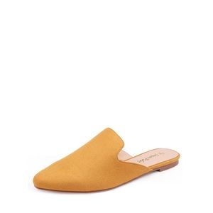DREAM PAIRS pointed toe flats mules size 7 slip on NWOB